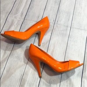 ❤️Aldo Patent Leather Orange Peep Toe Heels, Size 9; Heel 4.25 inches
